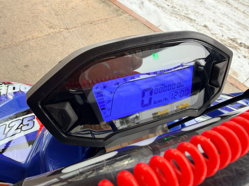 125cc Poseidon 2 - større barn/ungdoms modell 3+1 med 8" hjul og mye utstyr!