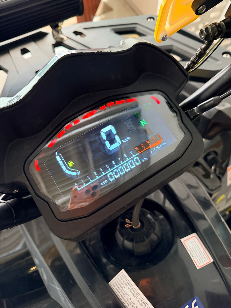 BIG WOLF - 200 cc - Stor velutstyrt modell, GY6 motor med vinsj og mye utstyr