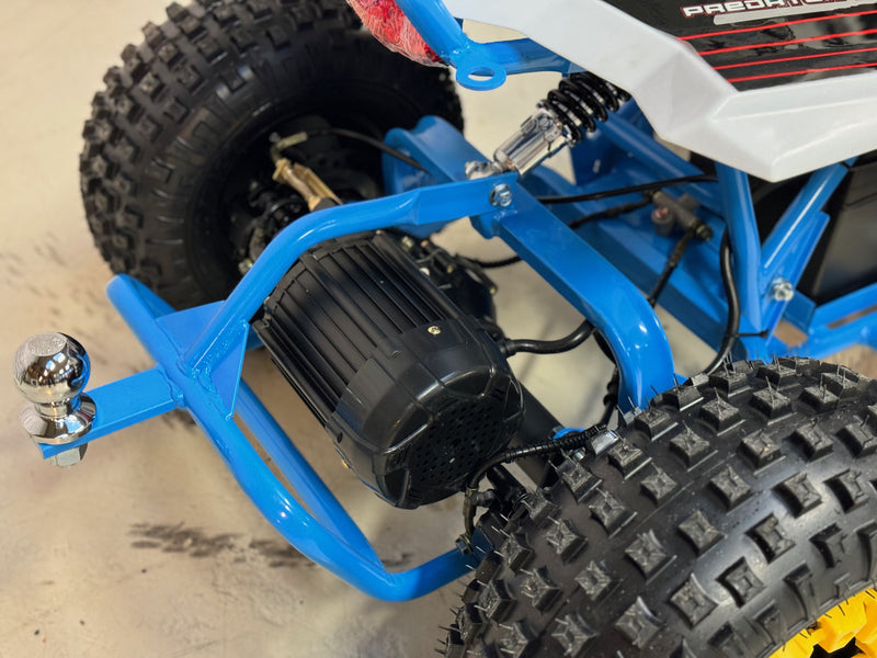 1200W Electric Blue - stor og svært solid bygget barne ATV -  48V m/diff., mekanisk høy/lav gir, 3 effektrinn m.m.