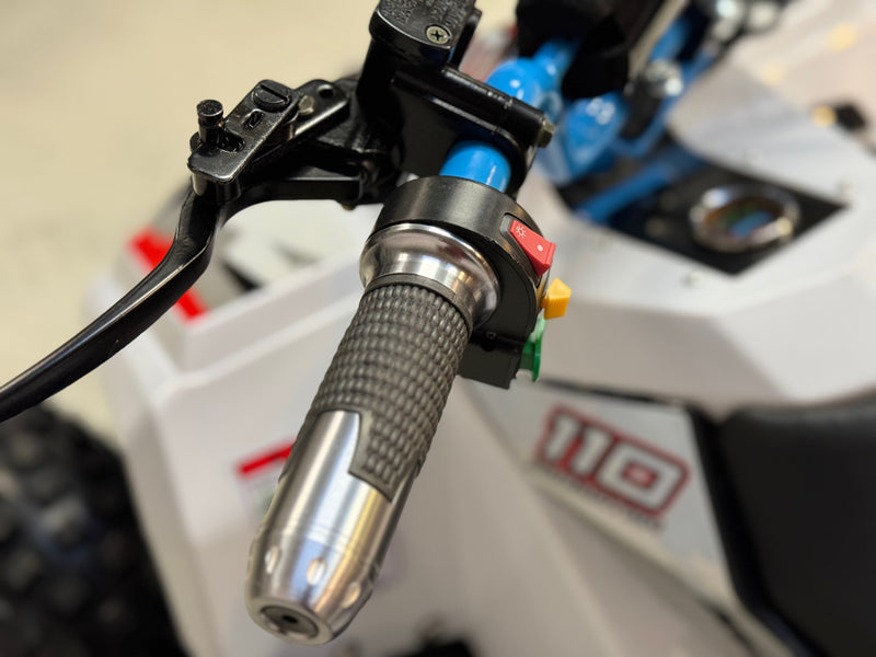 1200W Electric Blue - stor og svært solid bygget barne ATV -  48V m/diff., mekanisk høy/lav gir, 3 effektrinn m.m.