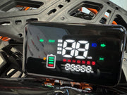 Stort digitalt display med mye informasjon